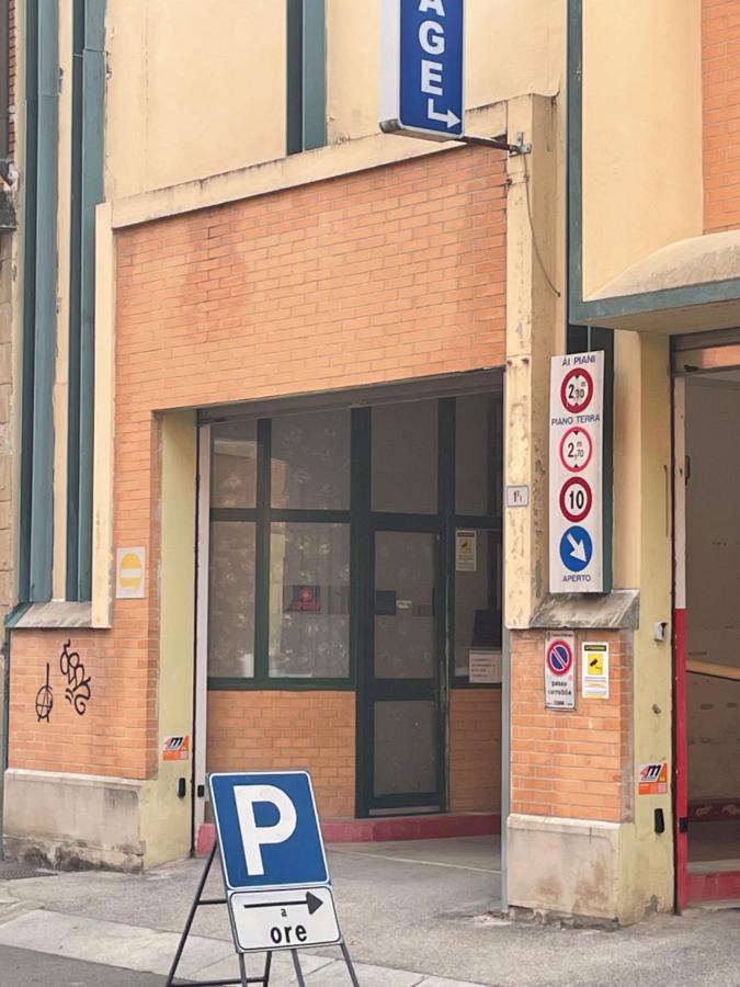 Stop&Go Station Bologna House Self Check In - Fiera Alta Velocita' المظهر الخارجي الصورة
